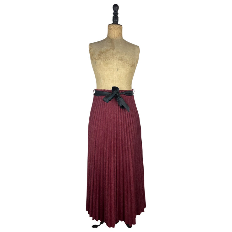 Elegant Pleated Jersey Maxi Skirt