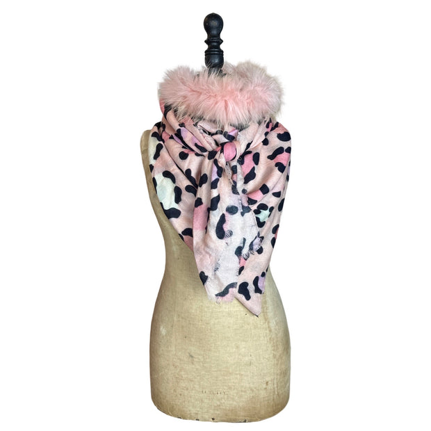 Large Square Leopard Print Scarf with Central Fur